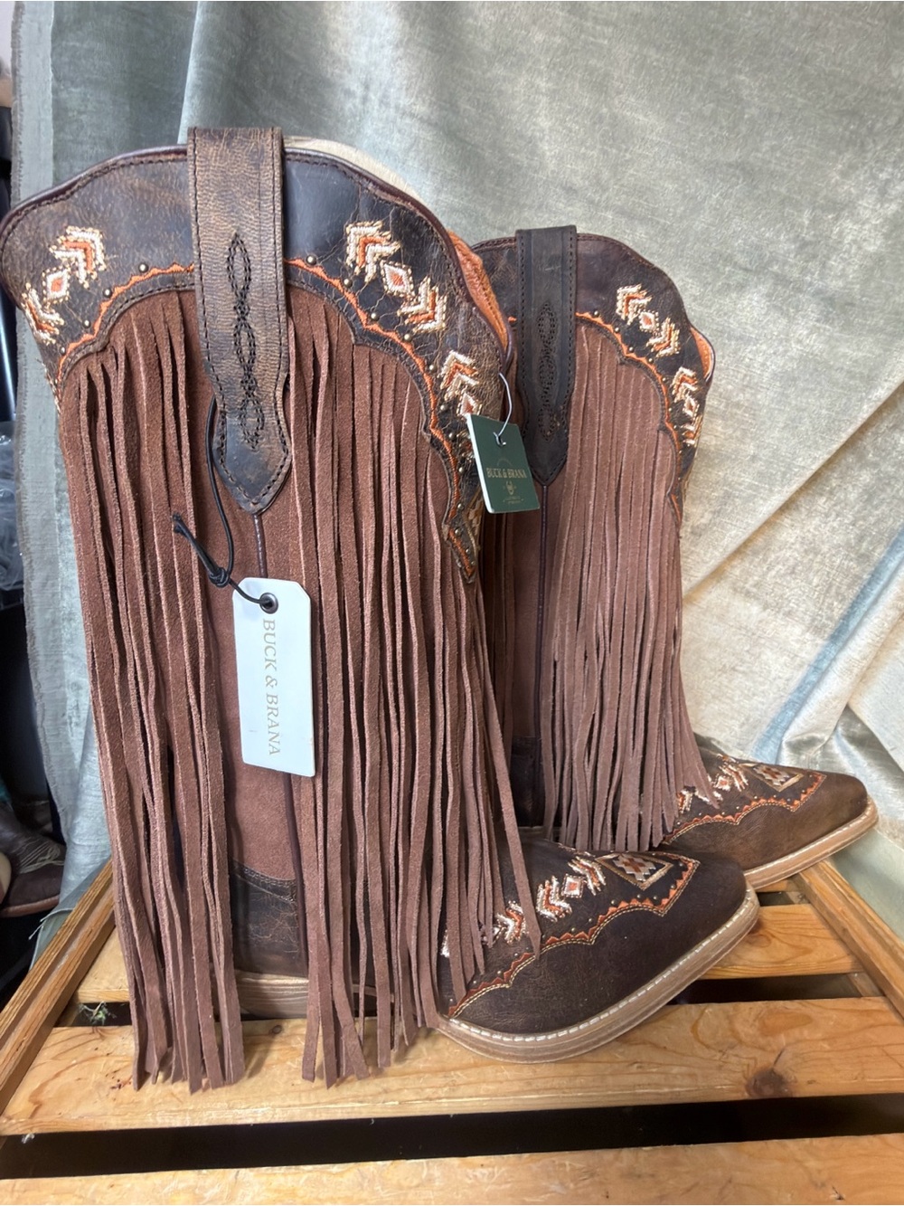 Buck & Brana *NEW* Franny Crack Women's Boot w/Fringe in Honey. Size 8.5 - Picture 5 of 16